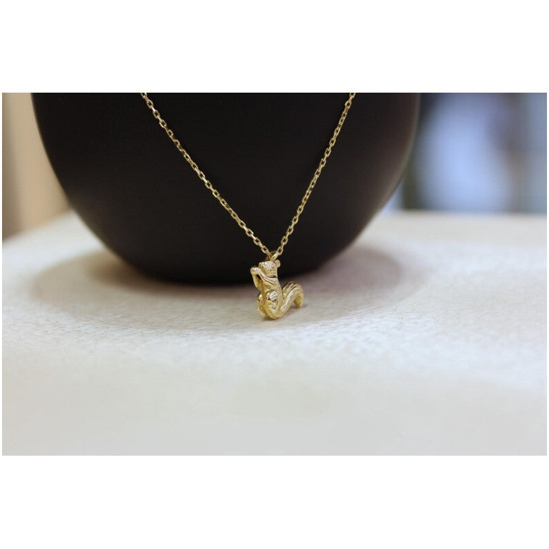 14k Gold Eichhörnchen Halskette, 14k Eichhörnchen Gold Anhänger, Eichhörnchen Schmuck, Minimalistische Gold Halskette, Halskette für Frauen